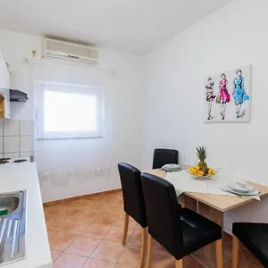 apartman-toni-zadar.hotelinzadar.com/